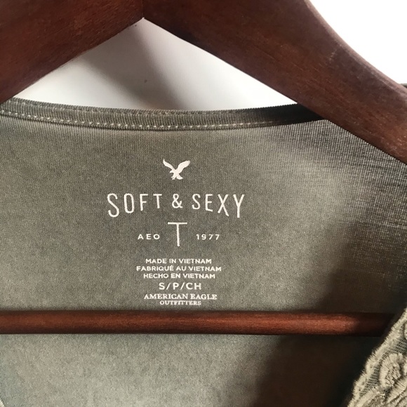 American Eagle Green Long Sleeve Top - Picture 4 of 5